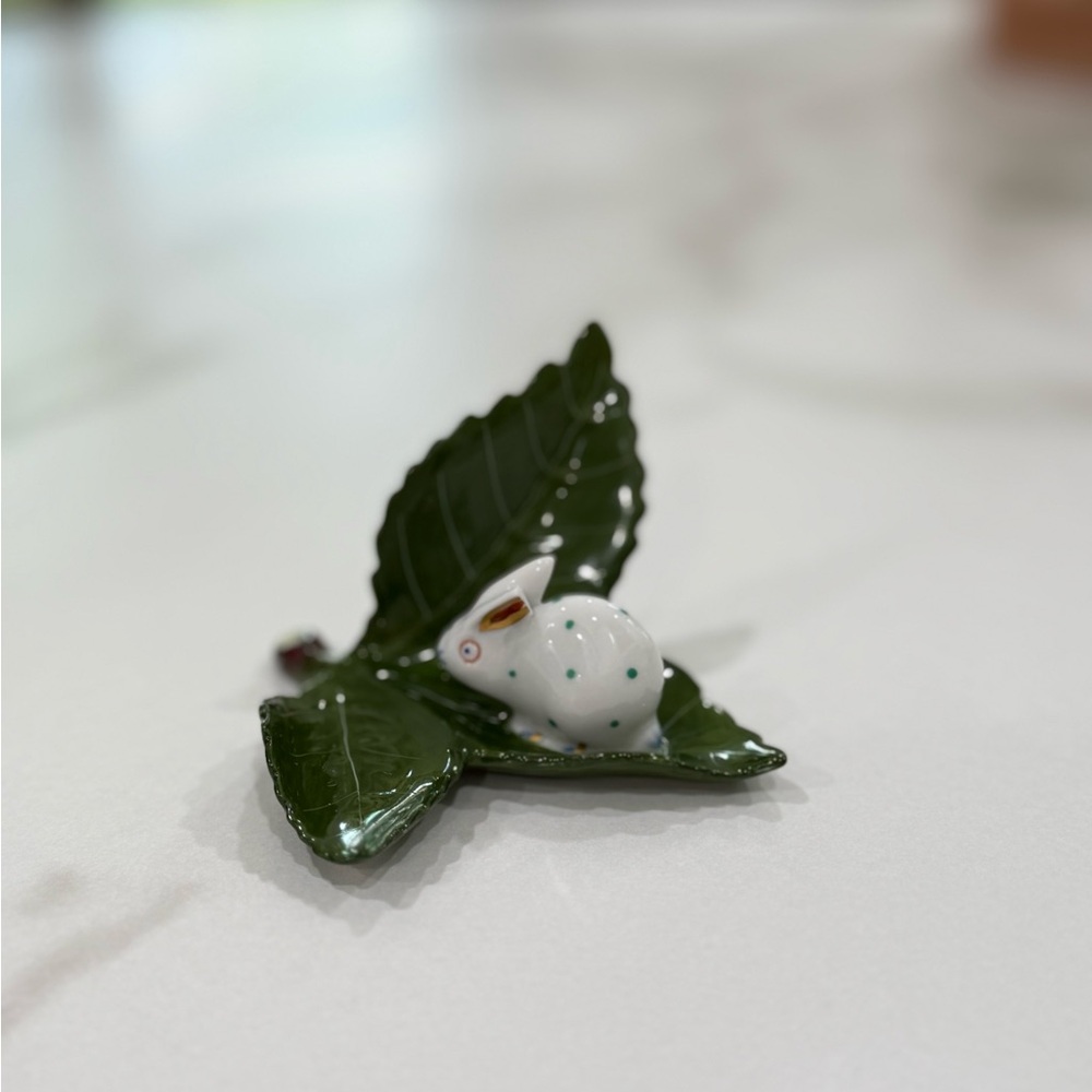Herend Rabbit on Leaf Place-card Holder
